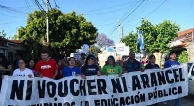 Estudiantes de la UNQ se movilizan contra el recorte presupuestario y la política educativa del gobierno