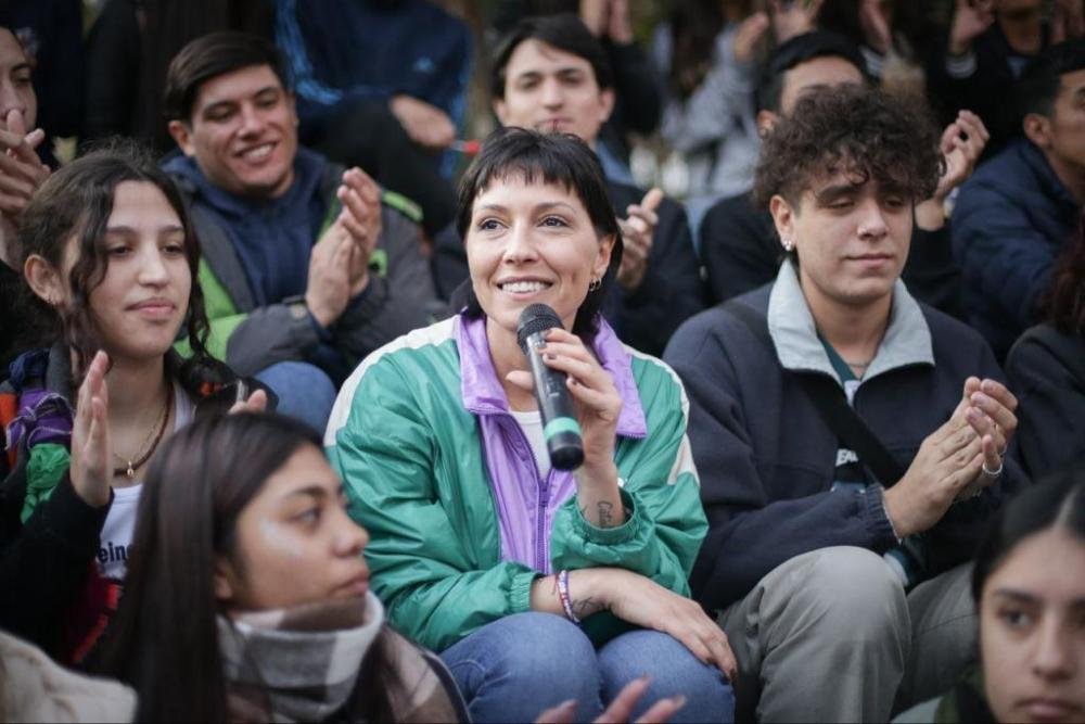 Mayra Mendoza: "Quiero ser la intendenta de los pibes y de las pibas"