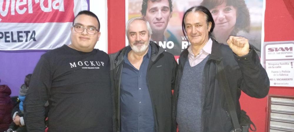 Charla en local del MST en Bernal con precandidatos del espacio