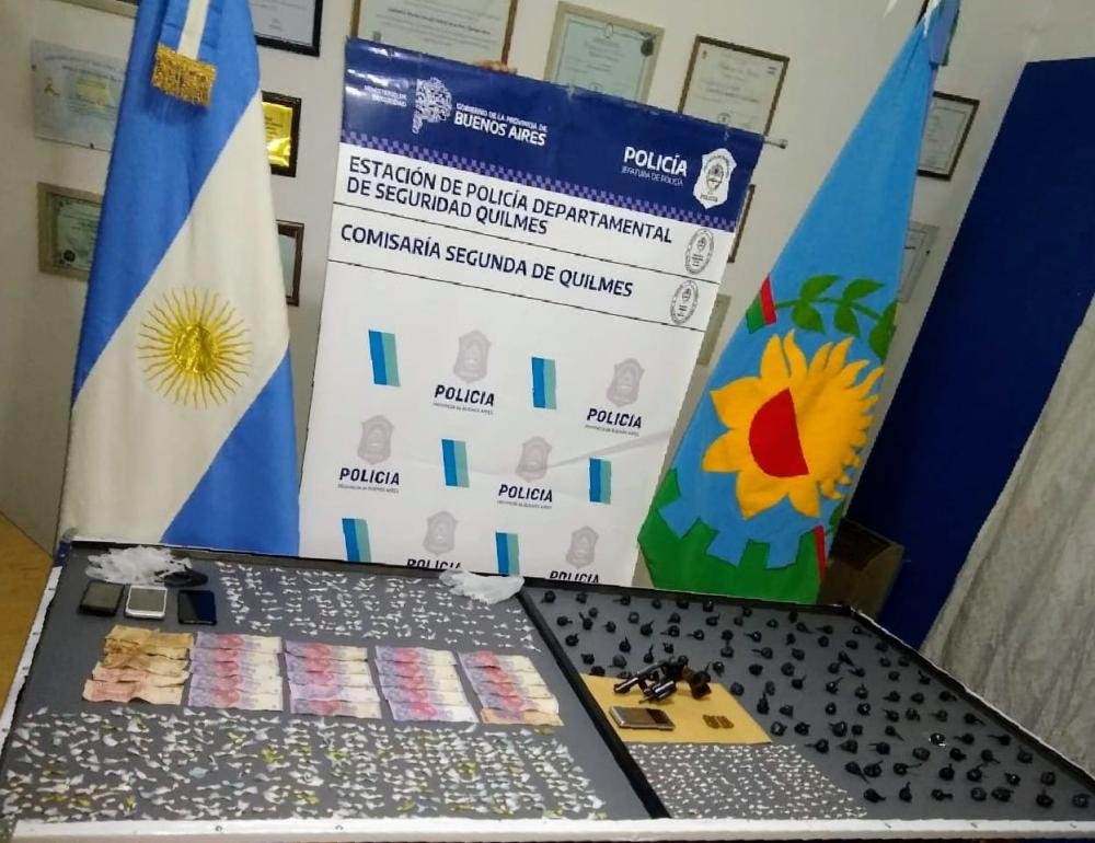 Tres detenidos en allanamientos dentro de Villa Itatí
