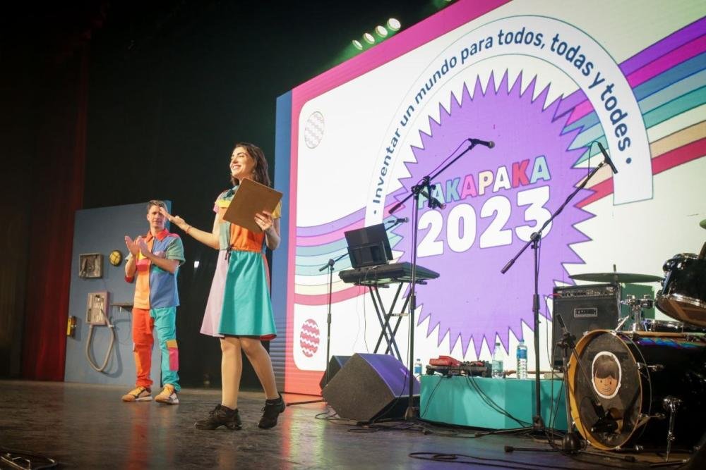 "Paka Paka" celebró su programación 2023 en el Teatro Municipal