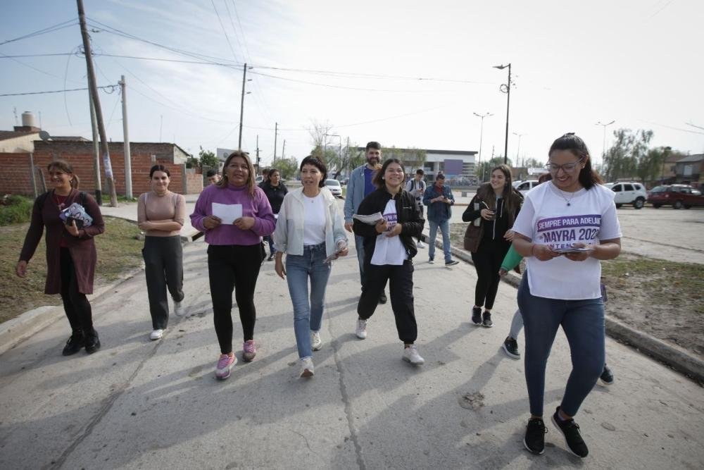Mayra Mendoza: “Vamos a seguir transformando cada barrio”