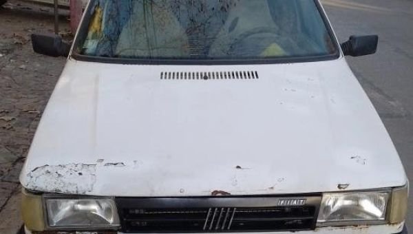 Restauró su auto durante un año, lo usó tres días y se lo robaron