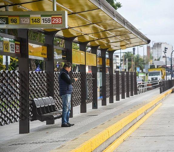Cuáles son las líneas de colectivo que circulan por Quilmes más utilizadas