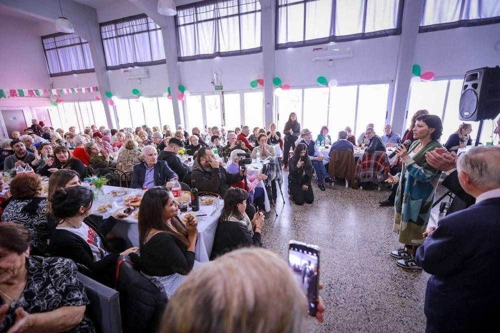 La Asociación Italiana de Ex Combatientes de Bernal celebró su 90° Aniversario