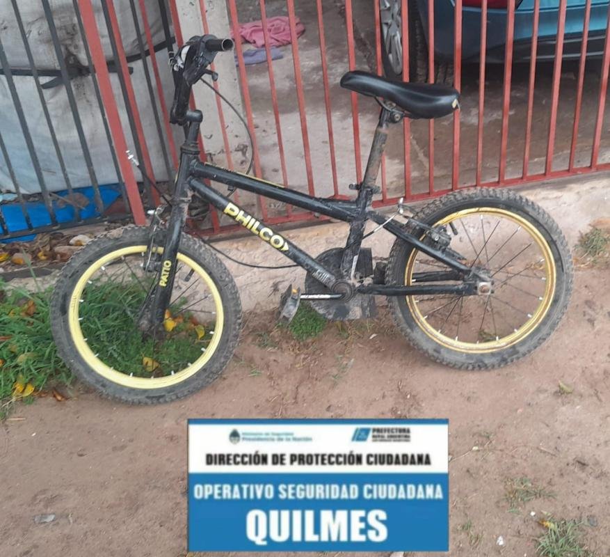 Tres detenidos por el robo de una bicicleta: Dos eran menores y fueron devueltos a su familia
