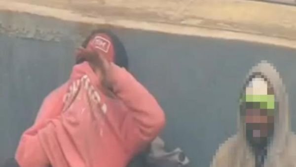 Tenía pedido de captura y lo detuvieron mientras consumía droga