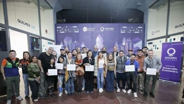 Entregaron microcréditos a emprendedores y cooperativistas