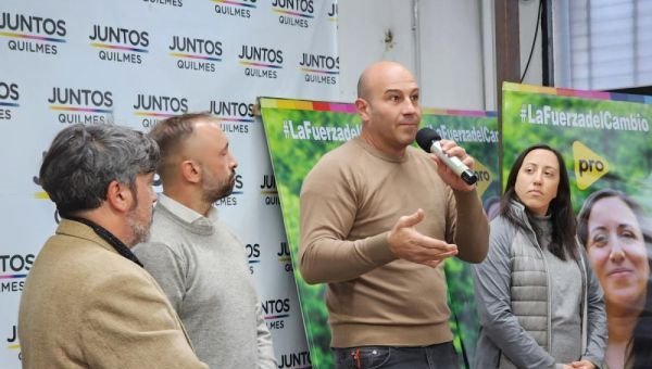 Martiniano Molina encabezó el plenario de Juntos por el Cambio en Quilmes