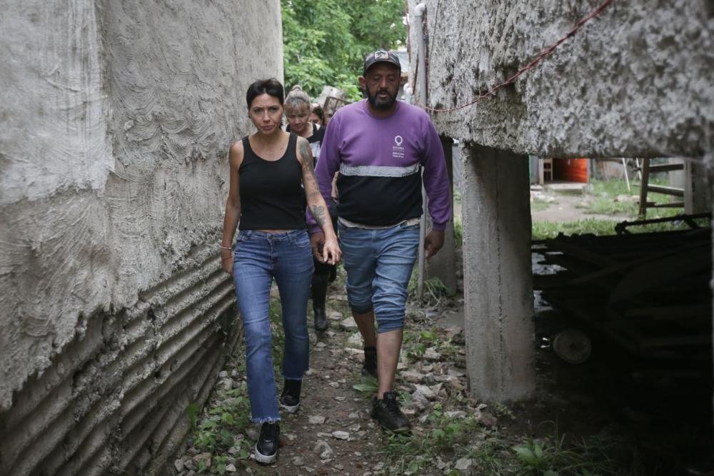 Mayra Mendoza supervisó el operativo municipal para atender la emergencia provocada por el temporal