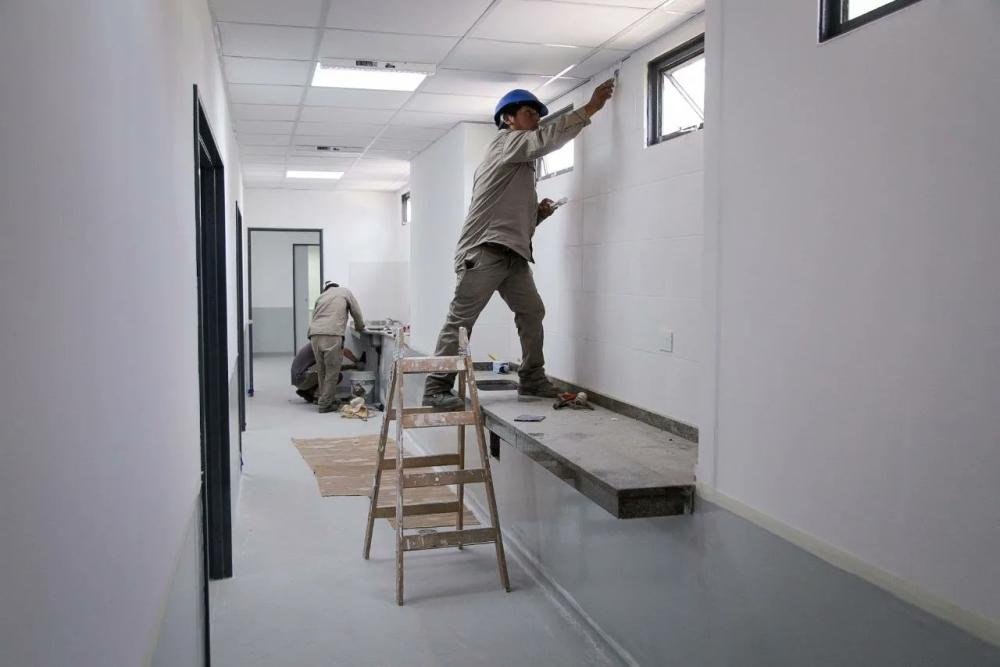 La puesta en valor de la guardia del Hospital Oller alcanzó un 95% de avance de obra
