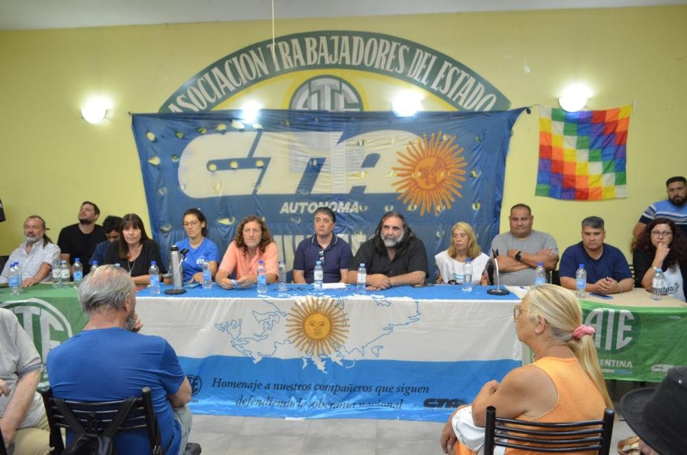 ATE Quilmes lanzó una multisectorial y ratificaron el paro nacional del 24 de Enero