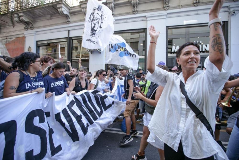 Mayra Mendoza: "Las medidas que está tomando el Gobierno de Milei no hacen que mejore la calidad de vida de los habitantes"