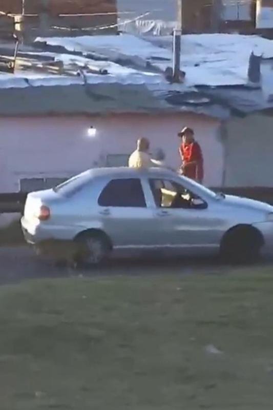 Asaltaron a un automovilista en el Acceso Sudeste: Fueron detenidos
