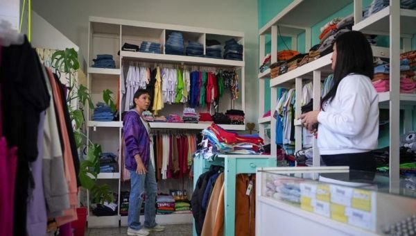 Más de 100 comercios obtuvieron su habilitación gratuita el último año