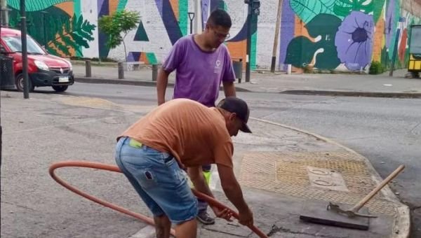 Continúan los operativos de limpieza de arroyos y desobstrucción de sumideros