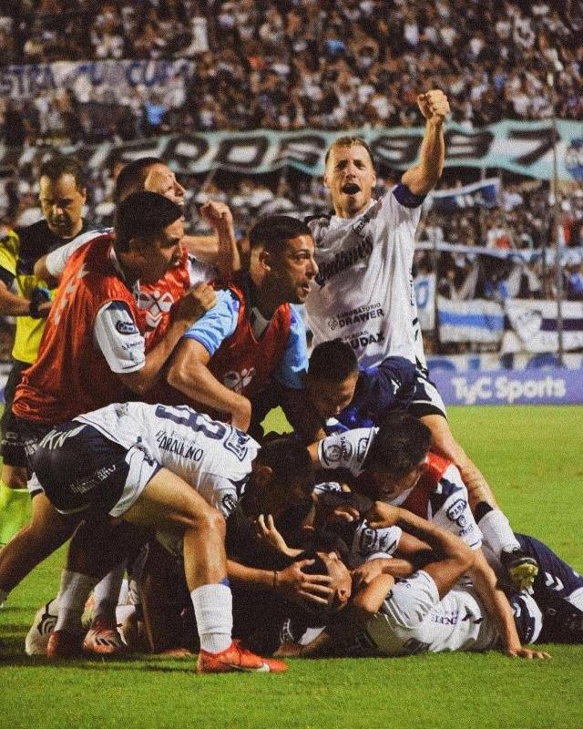 “El Cervecero” se llevó puesto a Chacarita en la última jugada del partido