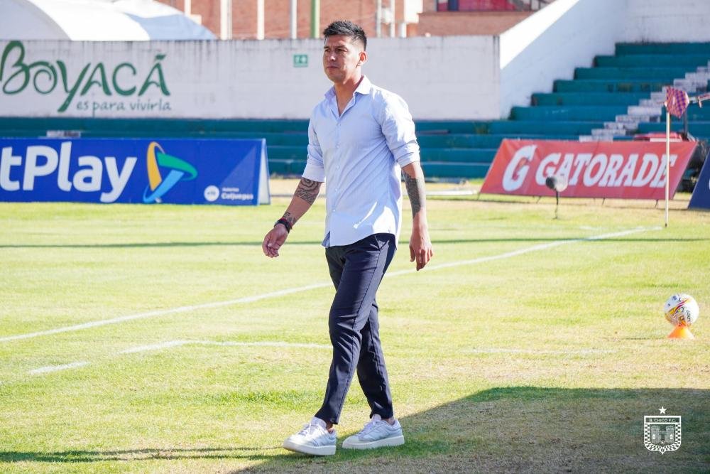 Tras pésimos resultados, Caneo dejó de ser el DT del Boyaca Chico