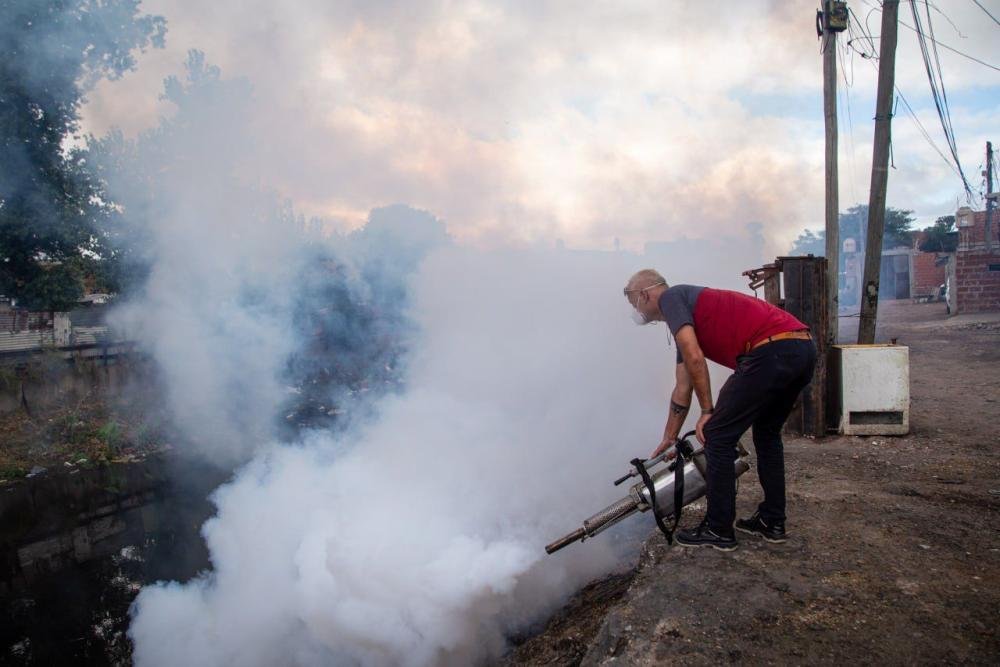 El Municipio realiza operativos de fumigación en todo el distrito