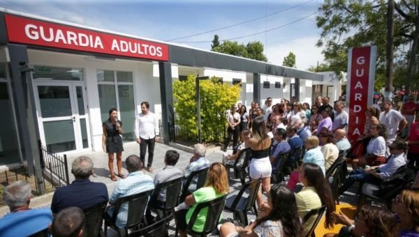 Quedó inaugurada la guardia de adultos del Hospital Oller