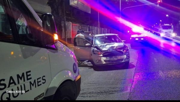 Choque frontal dejó dos heridos leves