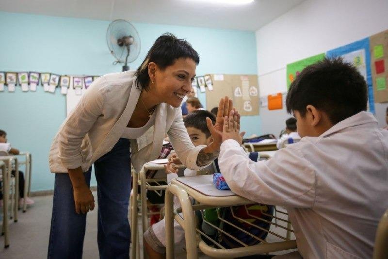 Mayra Mendoza en el inicio del ciclo lectivo: "Nuestro propósito es que los chicos vivan mejor que nosotros"