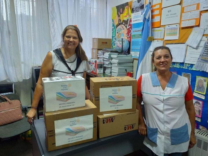 Donaron útiles escolares para dos escuelas de Quilmes