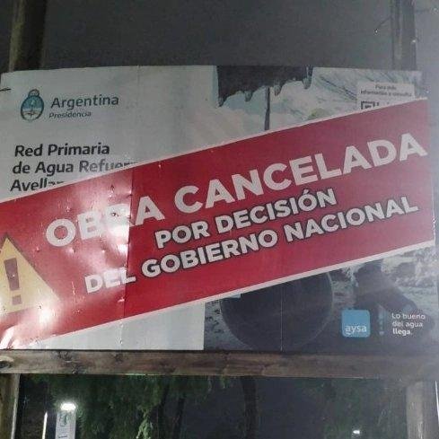 Albasetti cruzó al gobierno municipal por culpar a Milei de la cancelación de obras