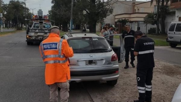 Prefectura continúa realizando controles vehiculares en distintos barrios