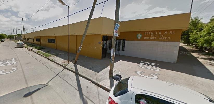 Susto y evacuación en una escuela por fuerte olor a gas en el barrio