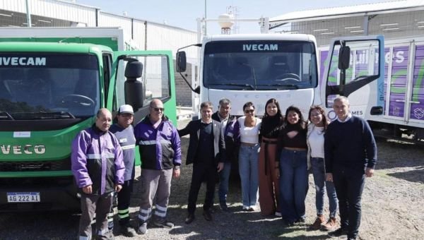 Entregaron nuevos camiones para fortalecer el sistema de recolección diferenciada