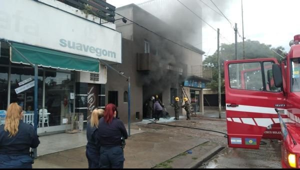 Incendio en una iglesia: Una mujer fue asistida por el SAME