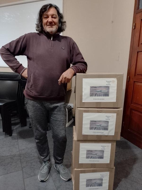 El Rotary de Ezpeleta se une a la lucha contra el frío