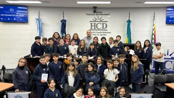 Alumnos del Instituto María Auxiliadora participaron del Programa “Estudiantes al HCD”