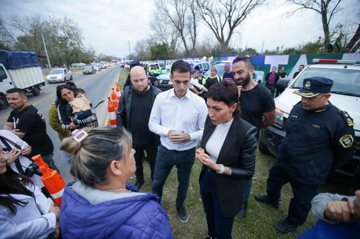 Mayra con Julián Álvarez en un nuevo megaoperativo de seguridad