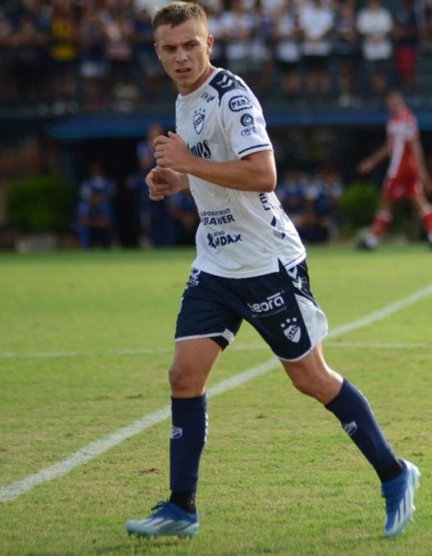 Alexis Steimbach rescindió su contrato con “El Cervecero”