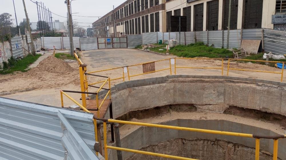 Reclamo por obra de AySA abandonada en Lamadrid