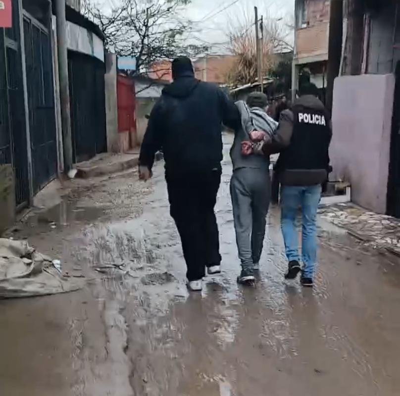 Allanamiento en Villa Itatí por venta de droga: Un detenido