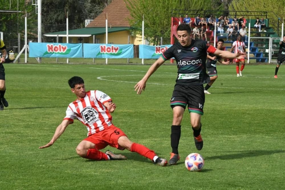 El Club Juventud de Bernal perdió ante la SAT y quedó anteúltimo