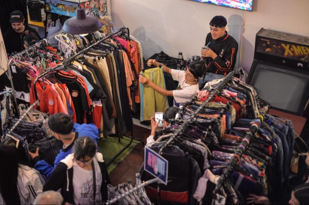Vuelve el “Mercado en el Club”: La 7° edición de la mega feria viral en Quilmes