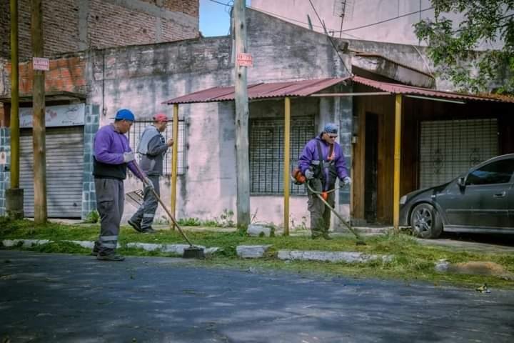 Nueva jornada integral de bacheo y limpieza