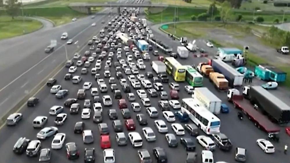 ¿Chau congestiones en hora pico? Anuncian la ampliación de la Autopista Buenos Aires - La Plata