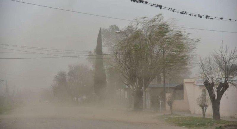 Alerta amarilla por fuertes vientos