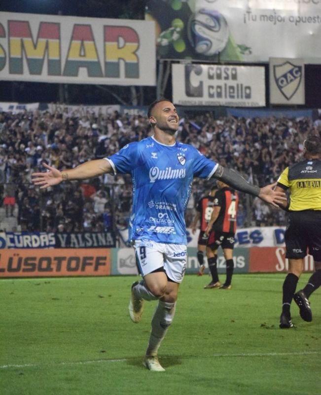 “El Cervecero” fue más que Defensores de Belgrano y clasificó a los cuartos del Torneo Reducido