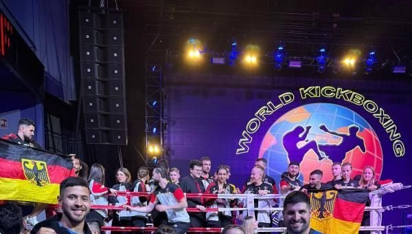 Atletas solanenses brillaron en el Mundial de Kick Boxing en España
