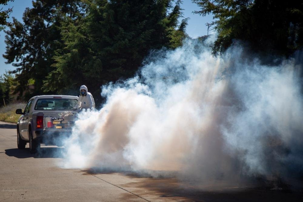 El Municipio desplegó un operativo de prevención del dengue en Quilmes Oeste