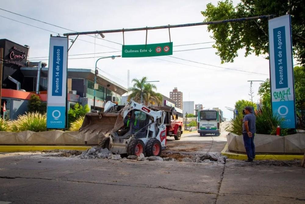Avanza el Plan de Bacheo con hormigón en calles y avenidas
