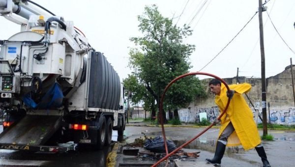 Refuerzan la limpieza de sumideros y desobstrucción de arroyos