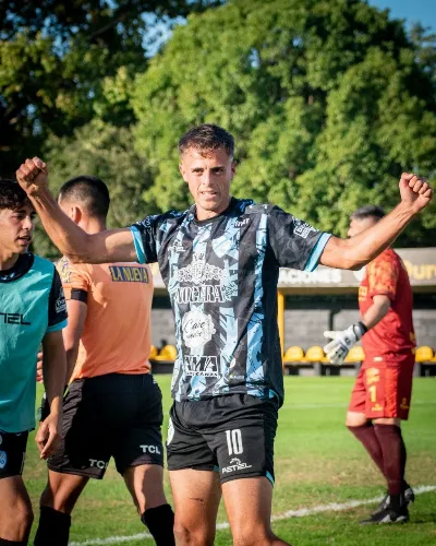 “Los Mates” volvieron al triunfo frente a Comunicaciones y se acomodaron en el campeonato