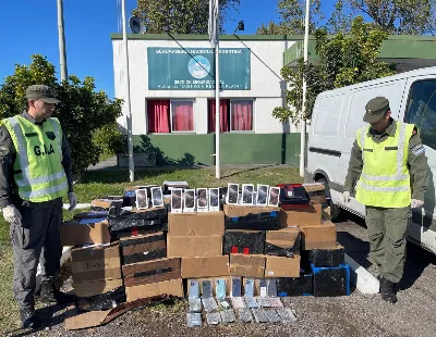 Secuestraron más de 4.000 celulares ilegales durante un control de tránsito